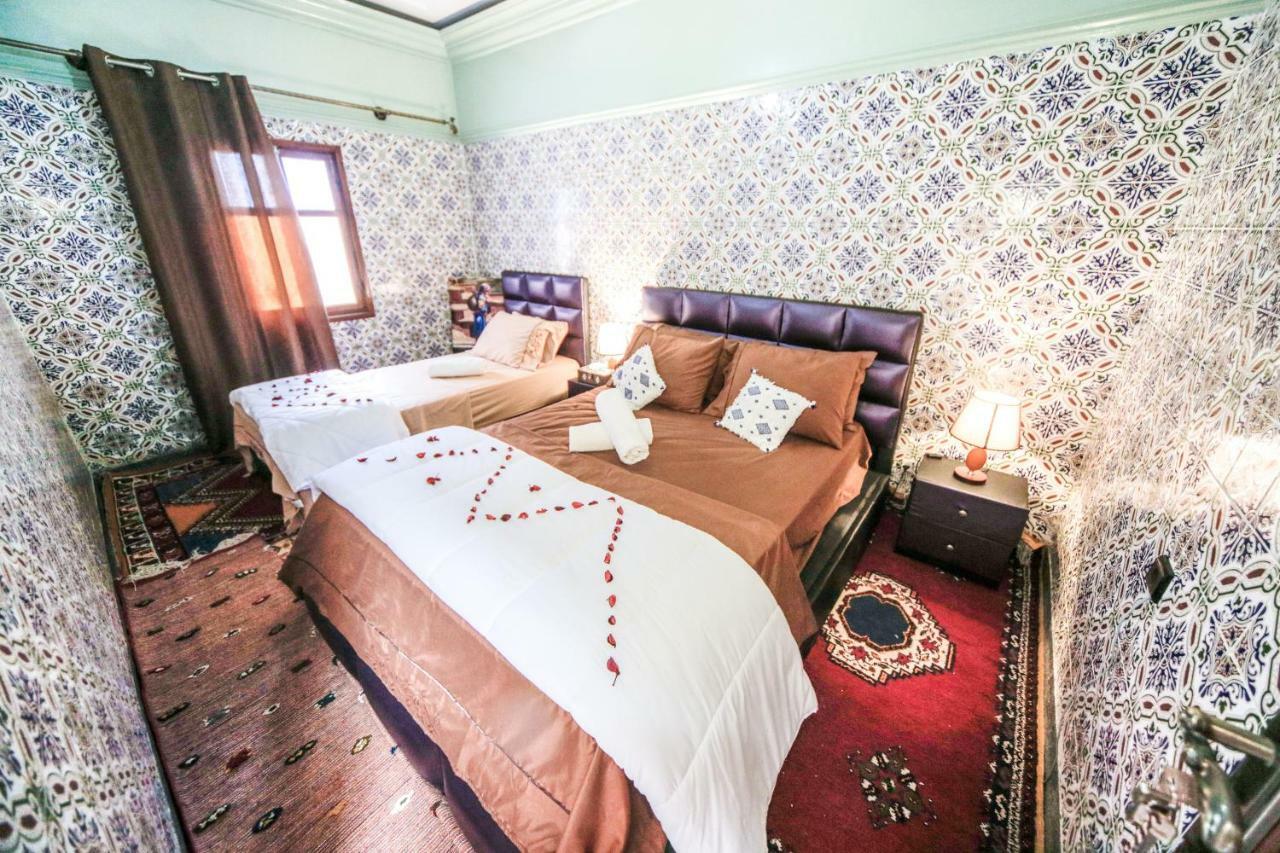 Dar Widad Bed and Breakfast Tajda Exteriör bild