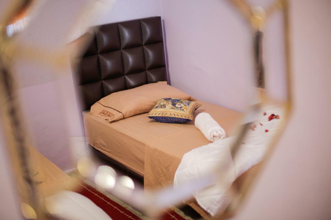 Dar Widad Bed and Breakfast Tajda Exteriör bild